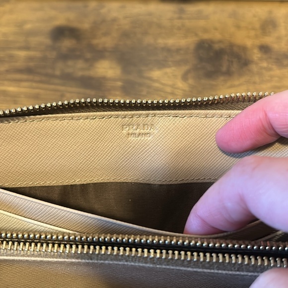 Prada Tan Bow Wallet - Picture 7 of 9